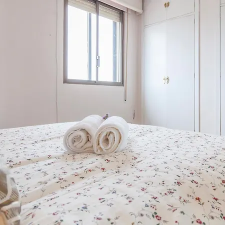 Amplio&luminoso Triana Apartment